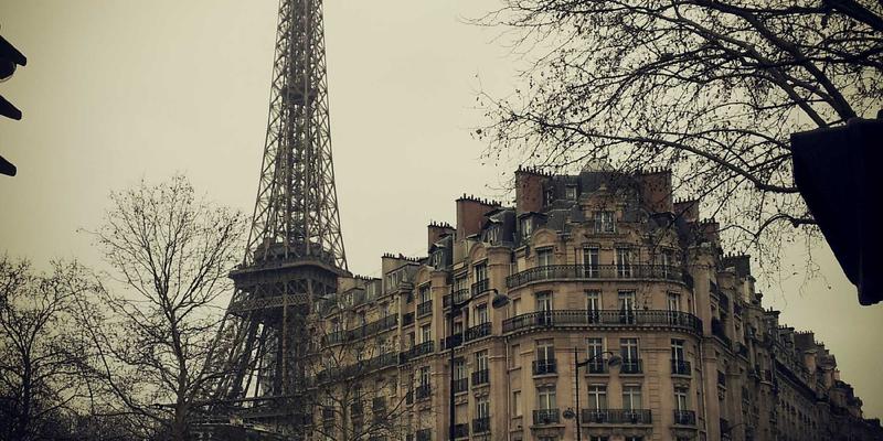 5G技术如何推动物联网与智慧城市发展：科技资讯揭示未来科技新图景