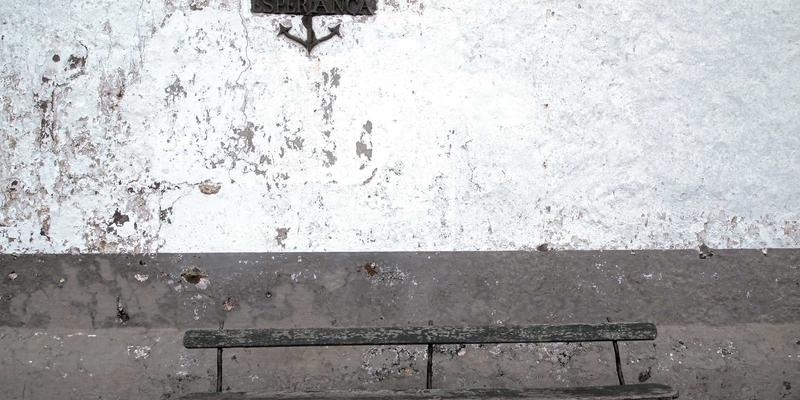 人工智能驱动未来科技：柔性电子技术如何重塑手机评测与可穿戴设备新标准