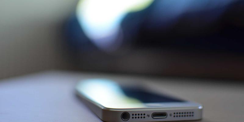 未来科技浪潮下的数码产品变革：2024年科技资讯深度解析