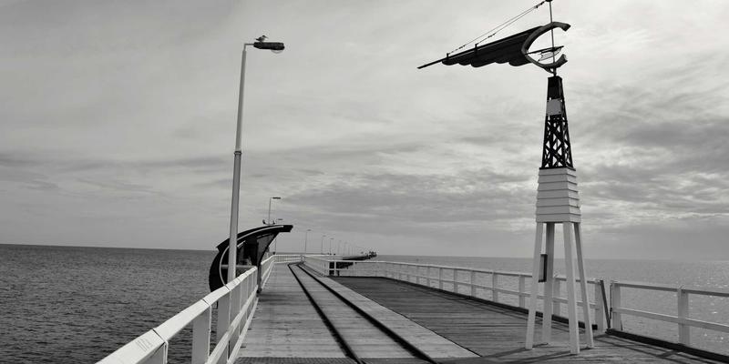 边缘计算赋能工业物联网：人工智能如何重塑实时数据处理与未来科技格局